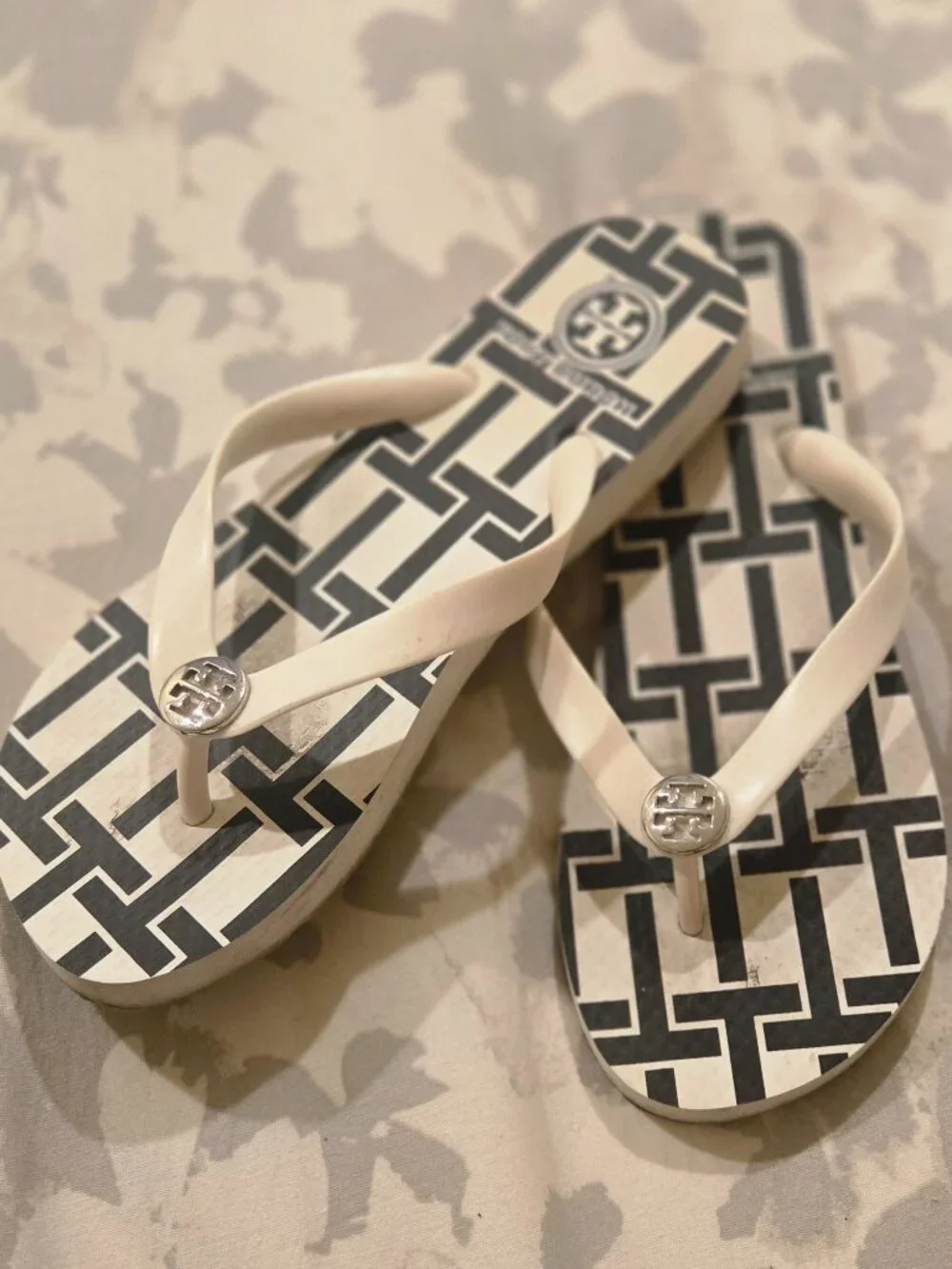 Tory burch shoes